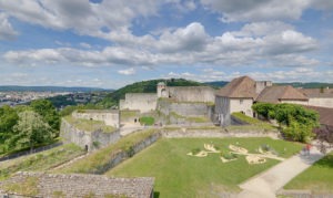 Courtier à Besançon